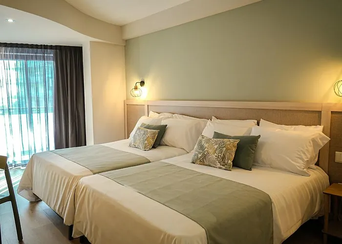 Htop Jadhe 4sup #htopbliss 4* Calella